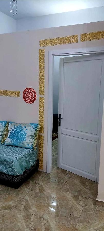 Appartement Garage Nour D'asilah free wifi Bagian luar foto